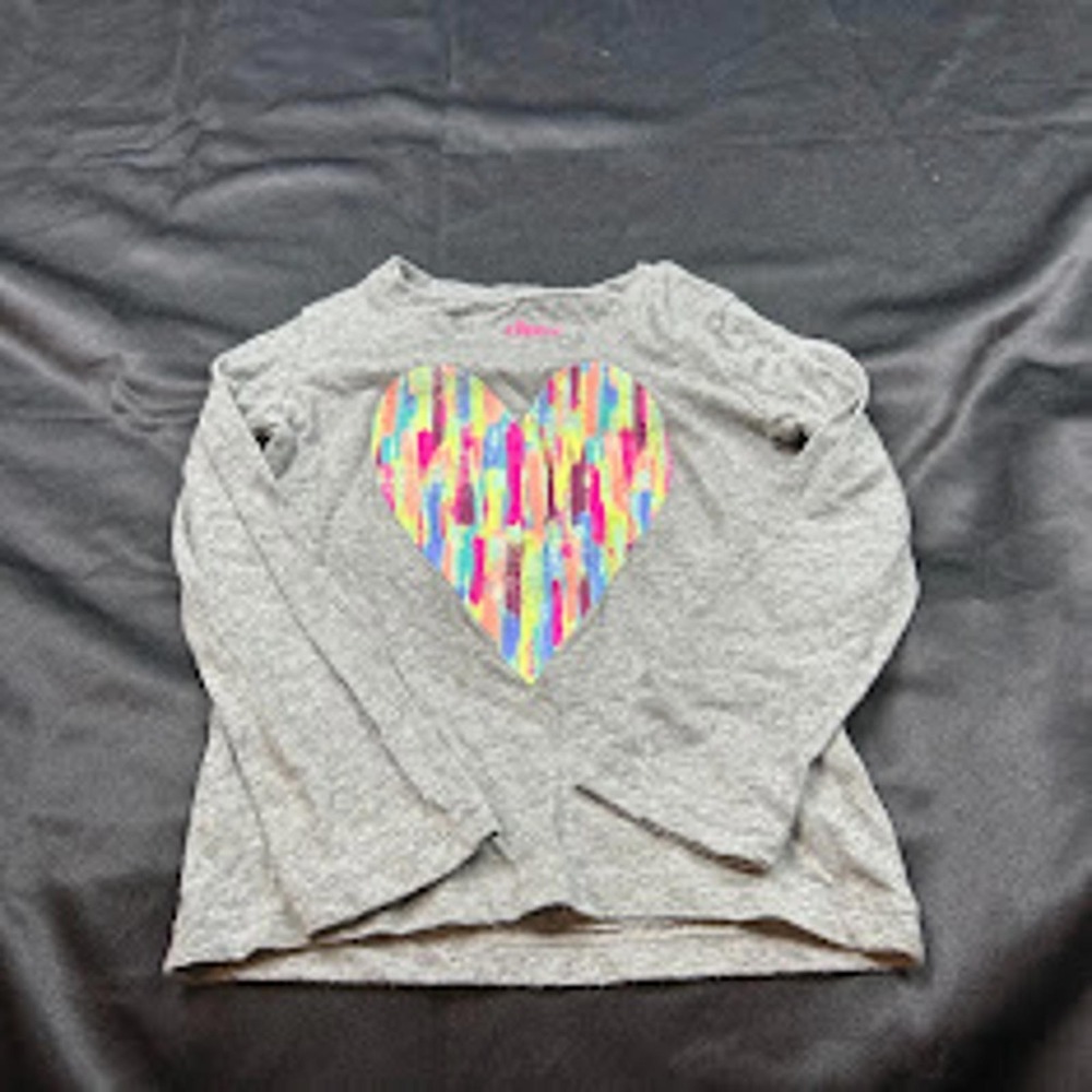 Circo GIRLS Light Grey Long Sleeve Shirt with Rainbow Heart Size XS / 4-5Y